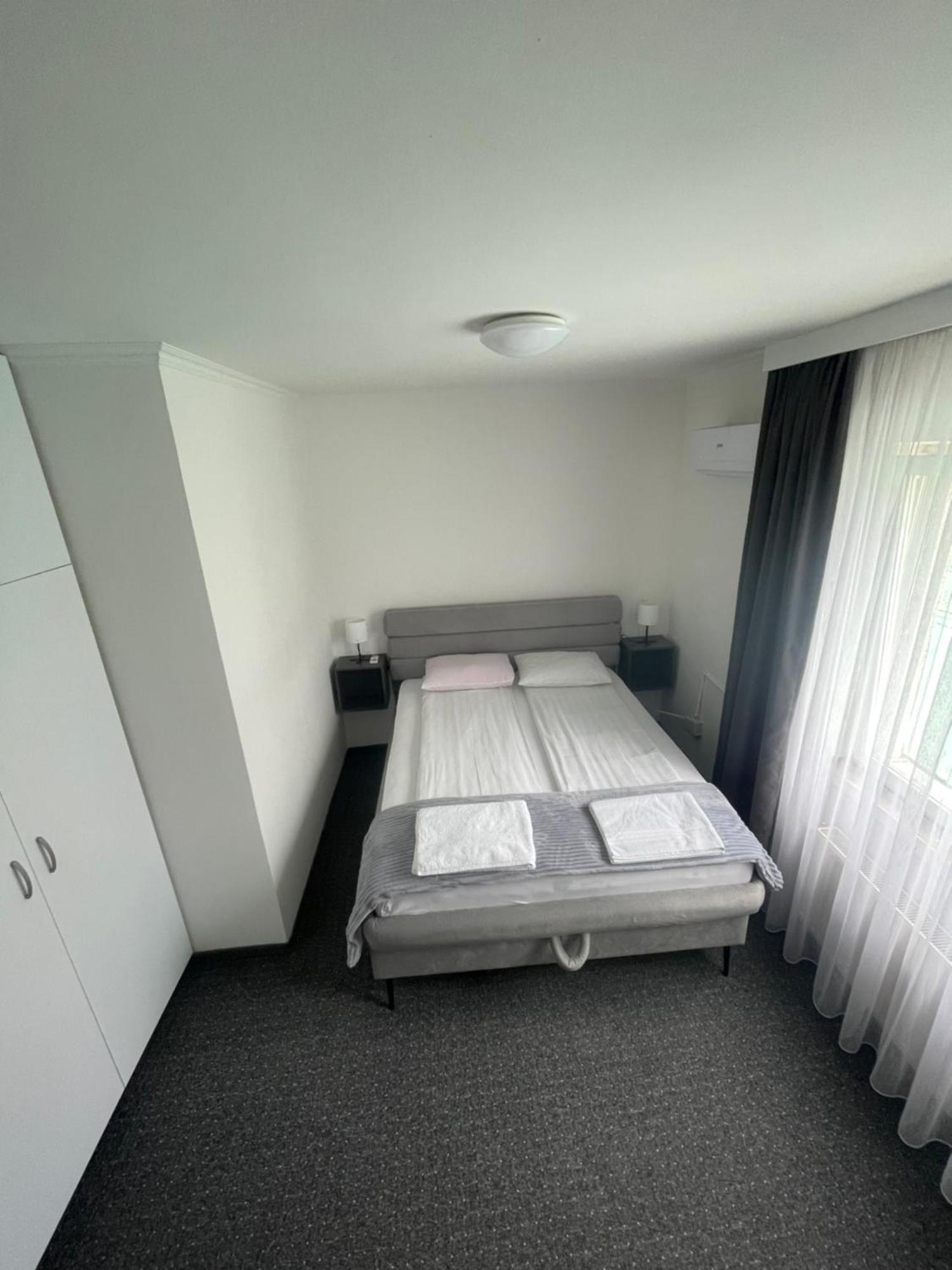 Hotel Ada - Otoka Сараево Экстерьер фото
