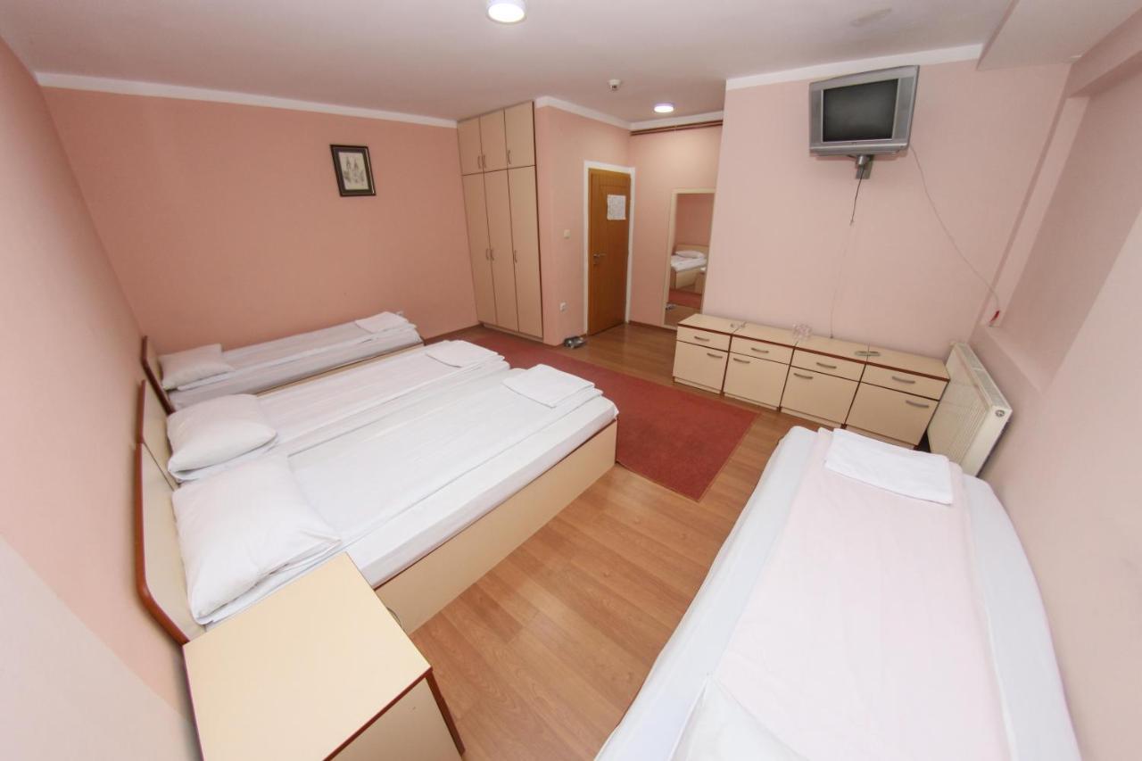 Hotel Ada - Otoka Сараево Экстерьер фото