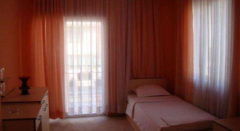 Hotel Ada - Otoka Сараево Номер фото